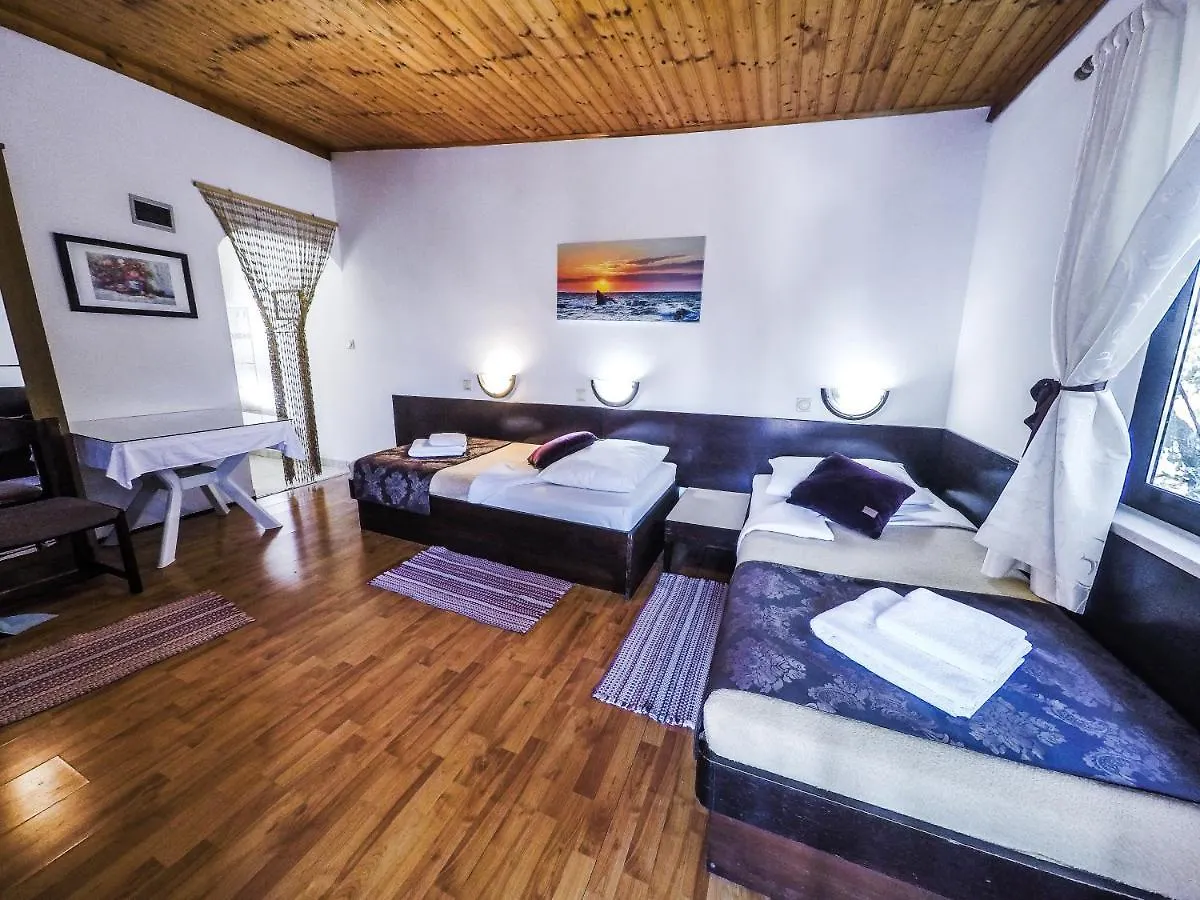Apartments Vintijan Pula