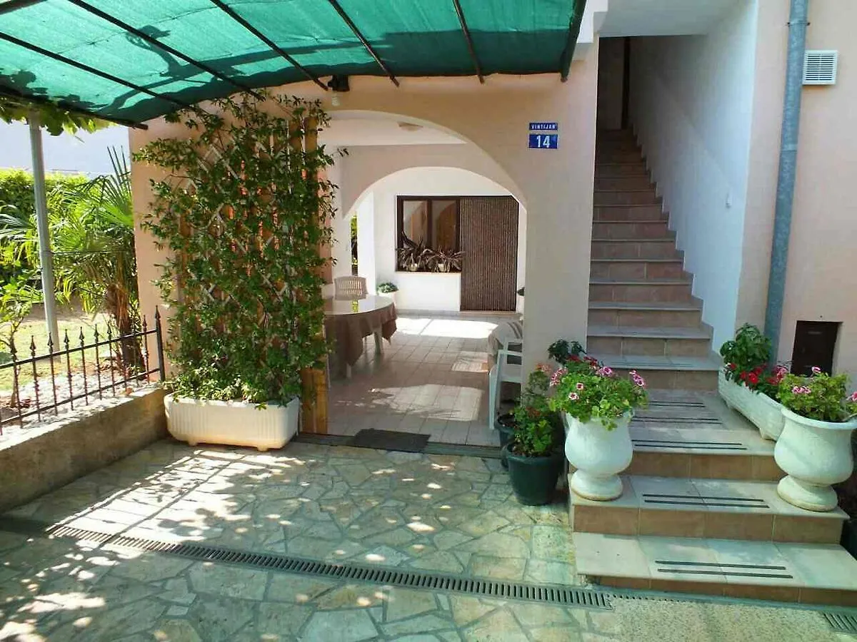 Apartments Vintijan Pula