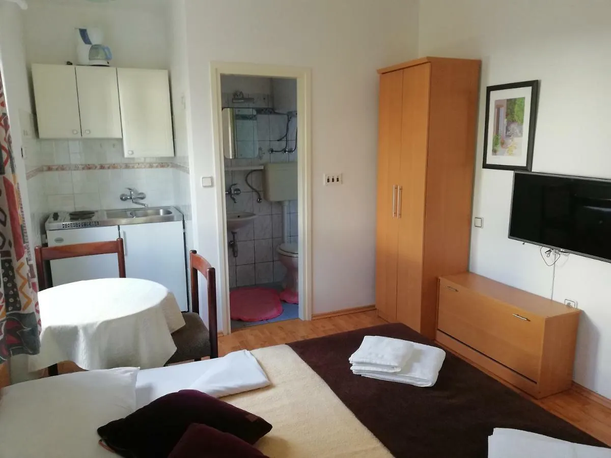 Apartments Vintijan Pula